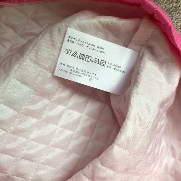 Hello Kitty Quilted Tote Bag - Picture 8 of 8